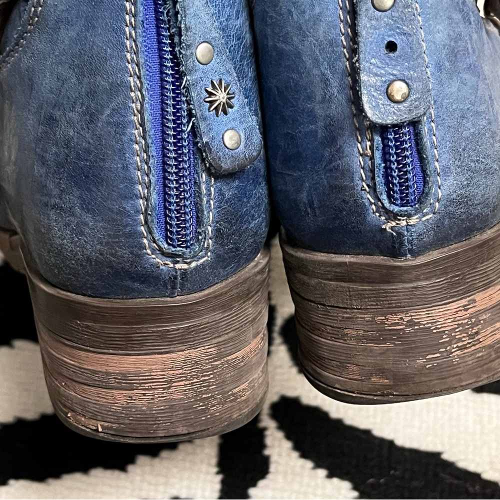Dromedaris Kelsy Cobalt Blue Leather Buckle Ankle Boots Size 40 - Picture 9 of 12